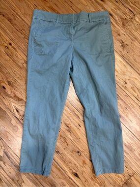 LOFT Modern Chino Crop in Sage Green